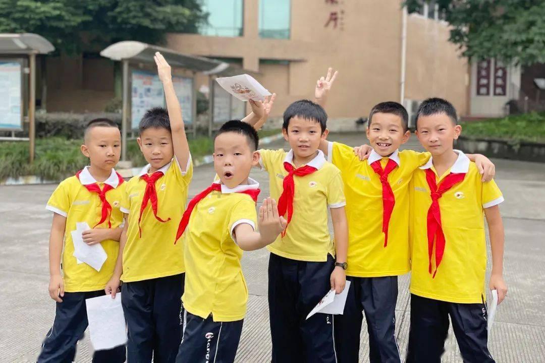 盗墓笔记里的老海和梁小姐是谁，出自哪里，大概剧情是什么游戏画面